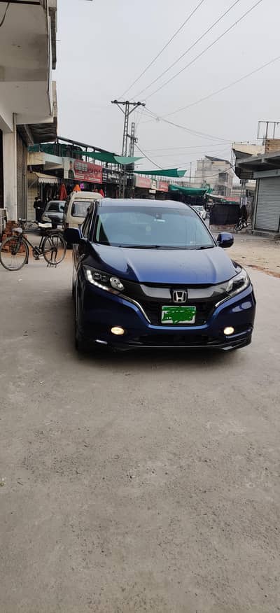 HONDA VEZEL HYBRID Z package 2017/2018