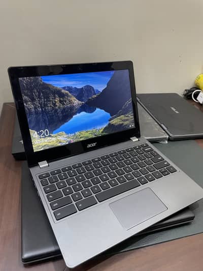 Acer laptop 4/128 SSD windows 10