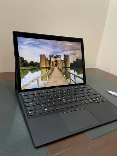 Lenovo core i5 8th gen 8/256 GB SSD