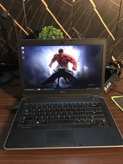 DELL LATITUDE E6440 GAMING LAPTOP with Graphics Card