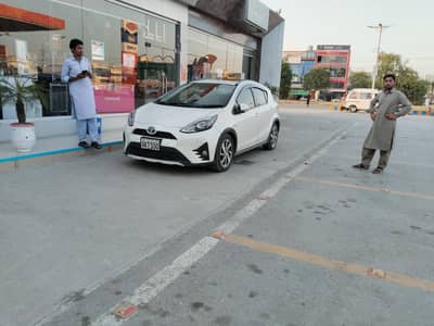 Toyota Aqua for Sale