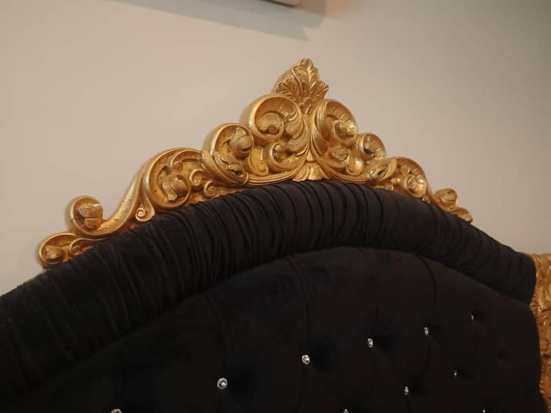 Bed with 2 side table 6