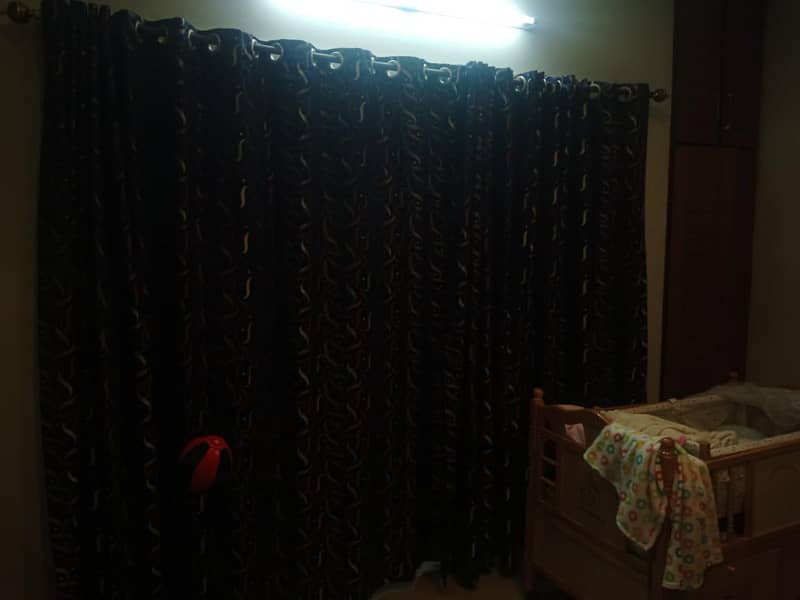 Bed with 2 side table 19