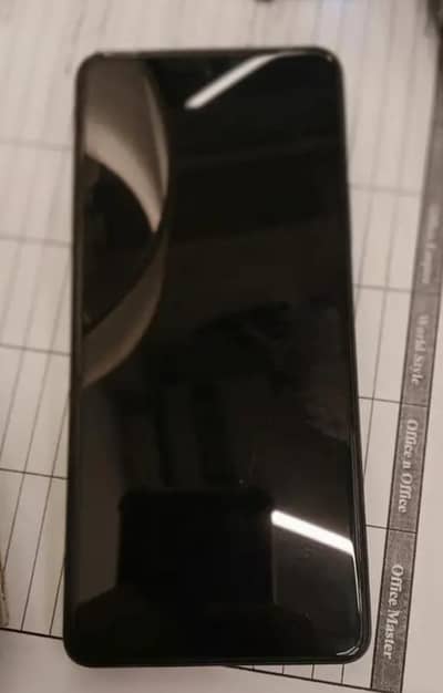 Infinix Hot 40 16/256 Gb  10/10 condition complete box