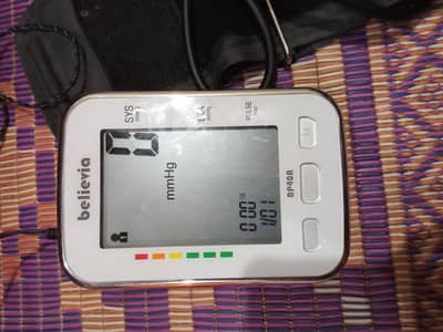 blood pressure machine