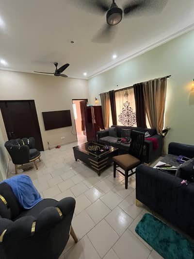 Prime Location 09 Marla Home For Sale