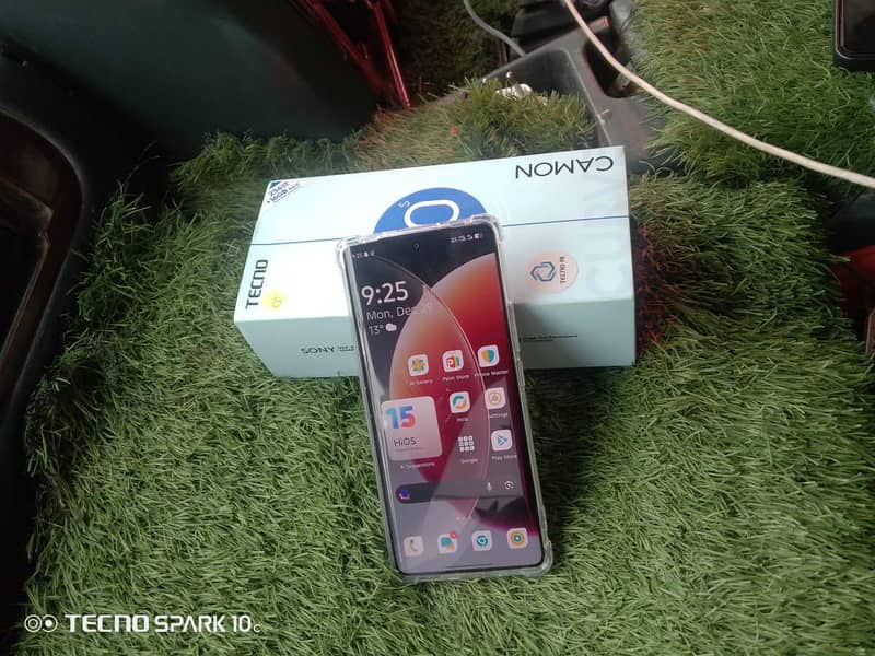 Tecno Camon 0