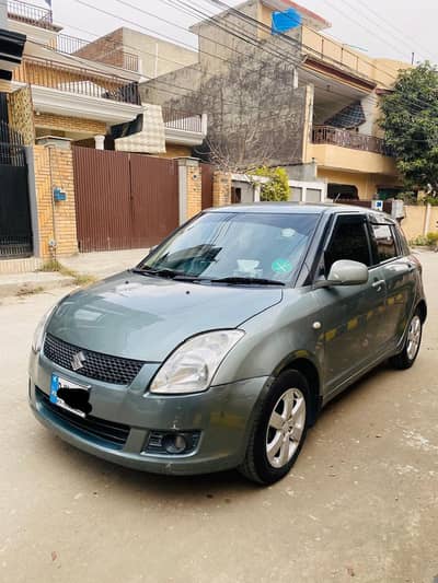 Suzuki swift 2012 auto urgent sale