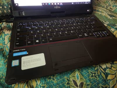 Fujitsu core i5 8th gen