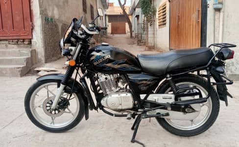 Suzuki gs 150 SE Model 2022 All Punjab Number