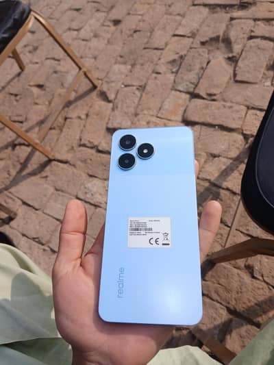 Realme note 50