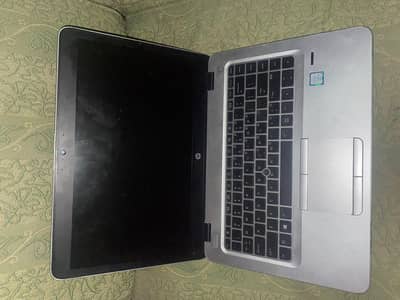 hp laptop in great condition scratchless best u can get for a student