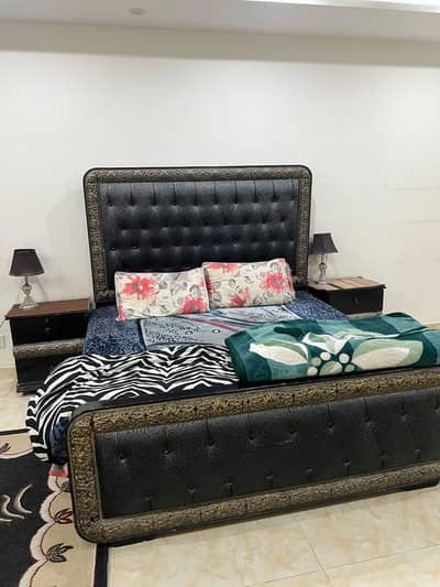 2 Bed Sets and Sofas