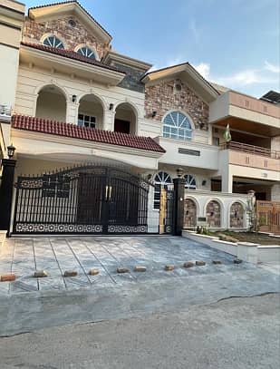 10 Marla Brandnew classical house for sale in G-13 Islamabad