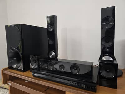 Samsung 1000W 5.1 Channel Home Theater System (HT-F453HK)
