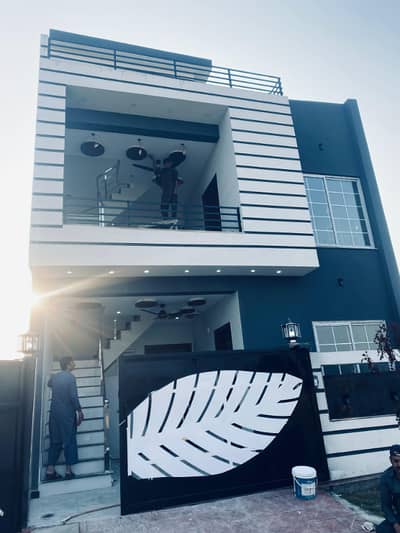 5 Marla Brand New House for Sale in Faisal hills A Block