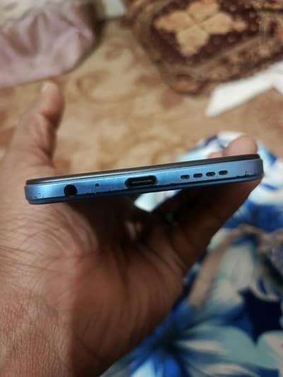 Infinix Hot 12i 6gb 128gb