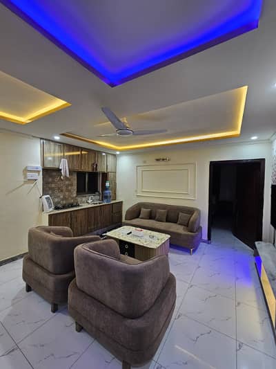 Par day luxury apartment available for rent in Islamabad markez