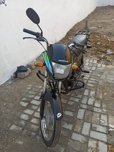 Honda Pridor 2019 in Good Condition