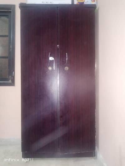 2 door wardrobe