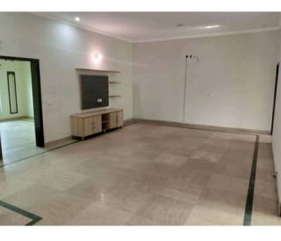 15 MARLA CORNER SEPARATE GATE INDEPENDENT UPPER PORTION AVAILABLE FOR RENT IN WAPDA TOWN PHASE 2