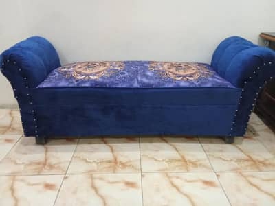 Dewan Sofa