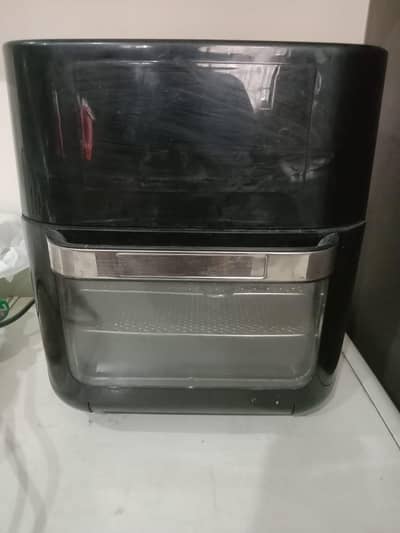 Air fryer with rotisserie grill oven