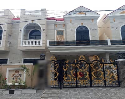 12 Marla House For Sale In Beautiful Johar Town Phase 2 - Block H3