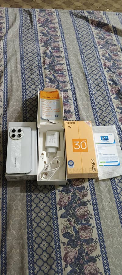 Tecno Sprak 30 Pro 8GB 128GB