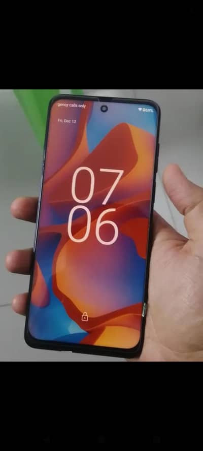 moto 4 64 water pack 14 version 10 by 10 120hz refresh rate