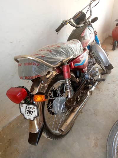 Honda 92 model
