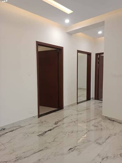 10 Marla New Design Apartment Available For Sale