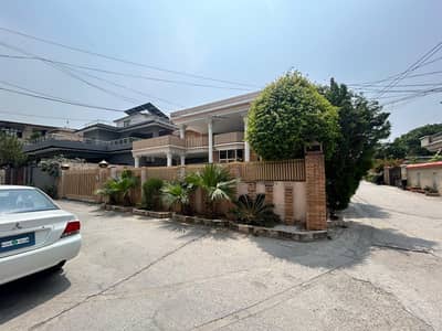 0NE KANAL HOUSE NEXT TO ORDNANCE MESS/ MCS