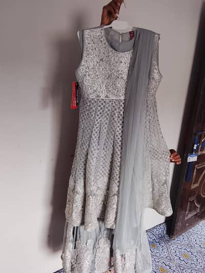 bilkull new hai use nh kiya