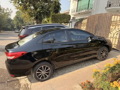 Exemplary Toyota Yaris 1.3