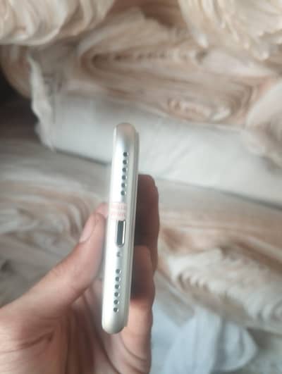 Iphone 8 non pta , battery health 76 ,orginal battery