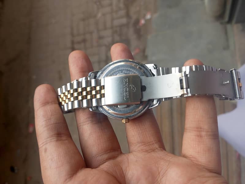 model excel expensive 0