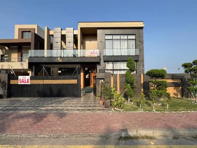 ULTRA LUXURY 1 KANALA HOUSE FOR SALE IN IRIS BLOCK SECTOR C BAHRIA TOWN LAHORE