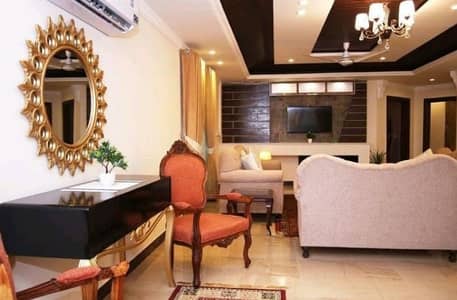 168 Square Feet Flat For Rent In Rehman Gardens