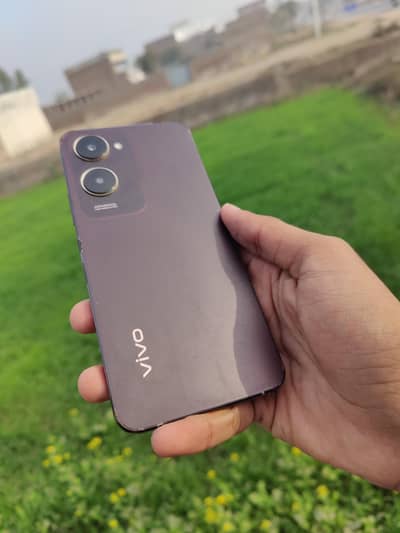 vivo y18