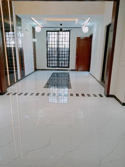 House For Sale In LDA AVENUE 1