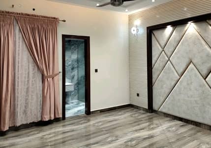 House Of 1 Kanal In Bahria Town - Sector C Is Available