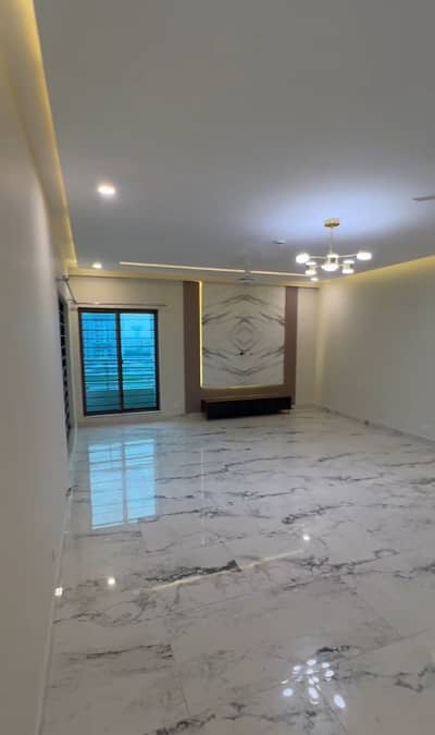 Brand New 3 Bedroom Apartments For Sale In Askari 11 Lahore