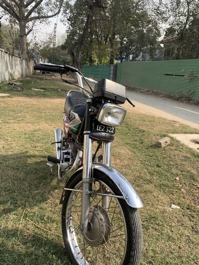 Honda 125 2014 model biometric on the spot all documents clear