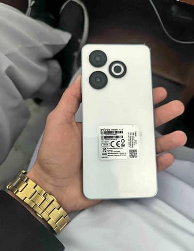 Infinix smart 8 plus 64 gb urgent sale