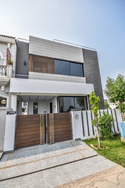 5 Marla Out Class Stylish Luxury Bungalow For Rent In DHA Phase 9 Town