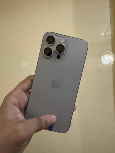 iPhone 15 pro max  jv