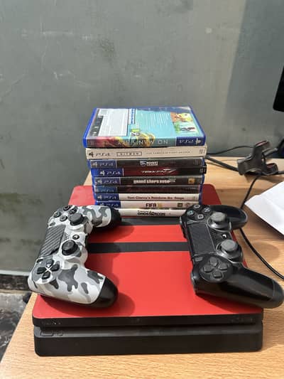 PS4 Slim 500GB | 2 Controllers | 10 Games