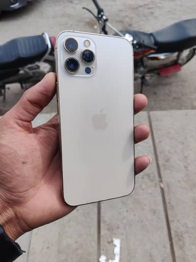 Iphone 12 pro max sim working