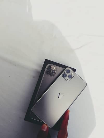 iPhone 11 Pro Max Factory Unlocked